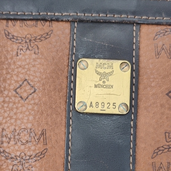MCM Tan and Black Logo Shoulder Bag - Picture 3 of 12